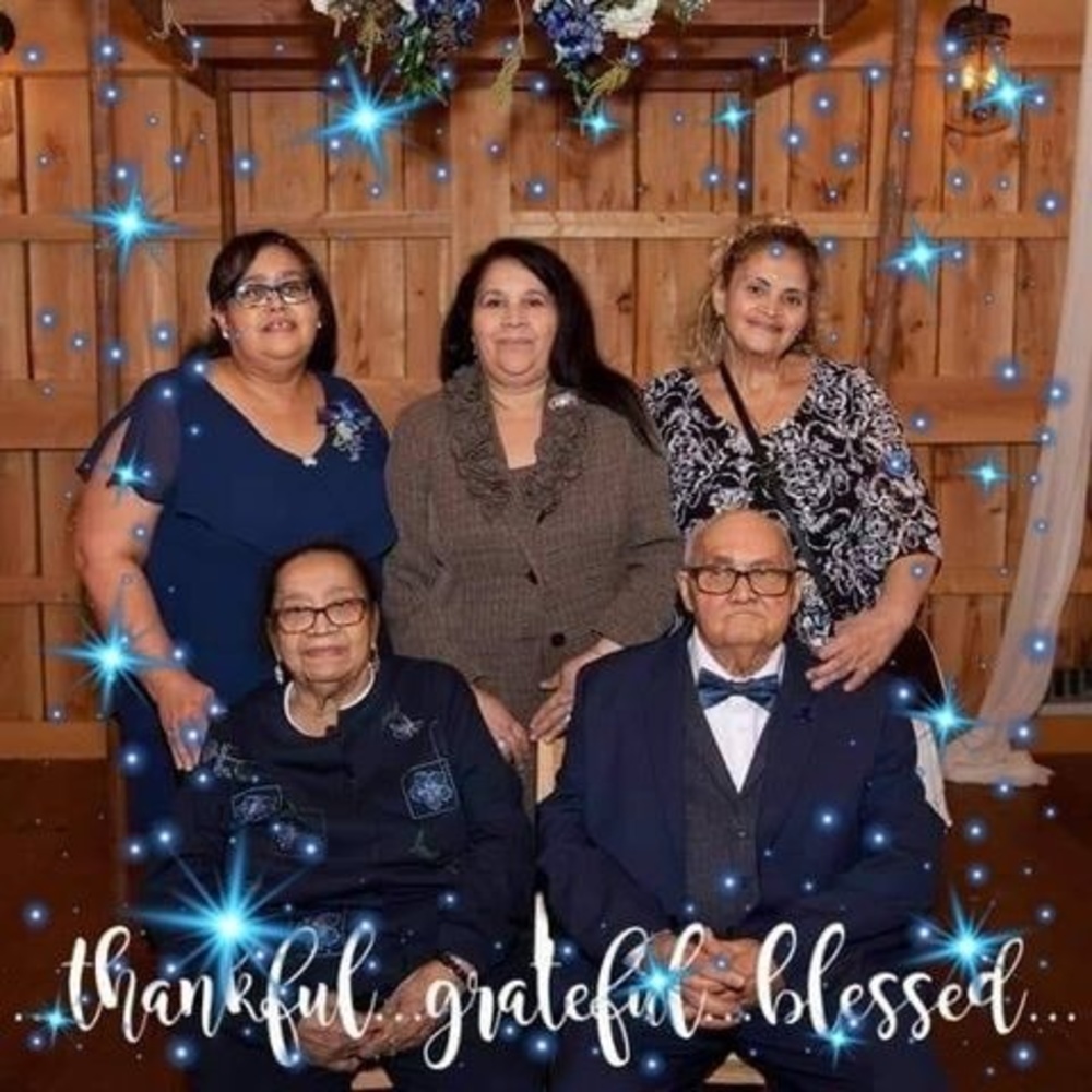 Meet your Posher, Mayra